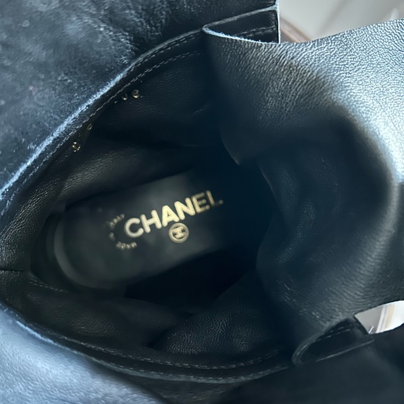 CHANEL Shiny Calfskin Lace Up Combat Boots 38.5 Black - Picture 7 of 15